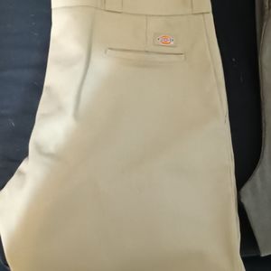Dickies khaki pant